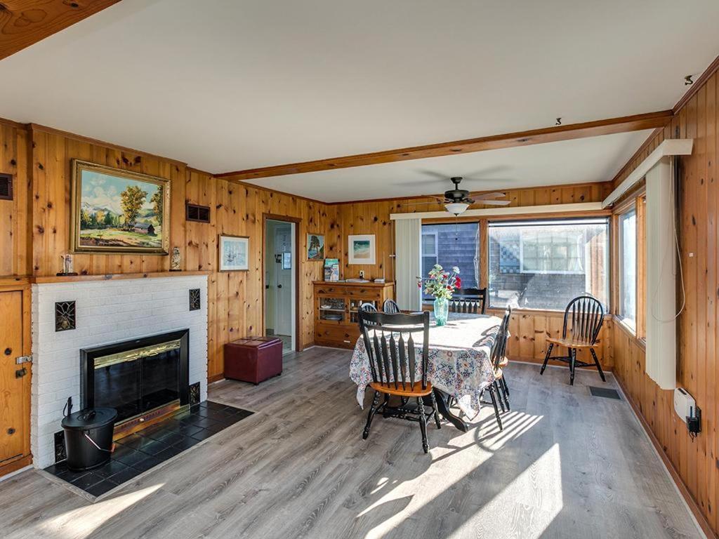 Steve'S Getaway Villa Сийсайд Екстериор снимка